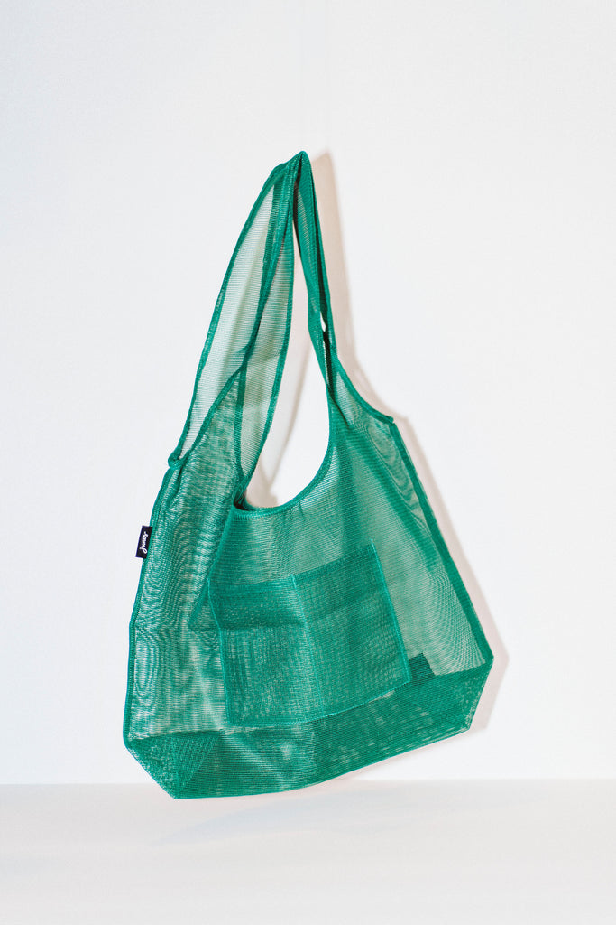 The Everyday Tote in Evergreen | Bio-knit mesh Daily Summer Bag, Sturdy everyday tote bag for daily use. Take it grocery shopping or pack your pool essentials in our bag. More colors available! Discover more daily aesthetic lifestyle items and home decors. New Summer sweats now available!